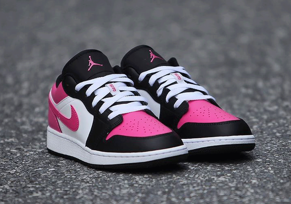 Air Jordan 1 Low Kids Pink Black White 1