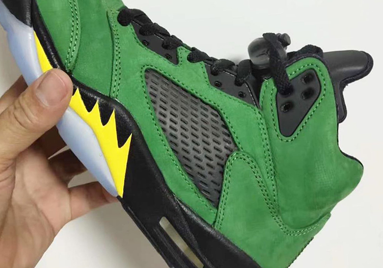 First Look At The Air Jordan 5 "Oregon"