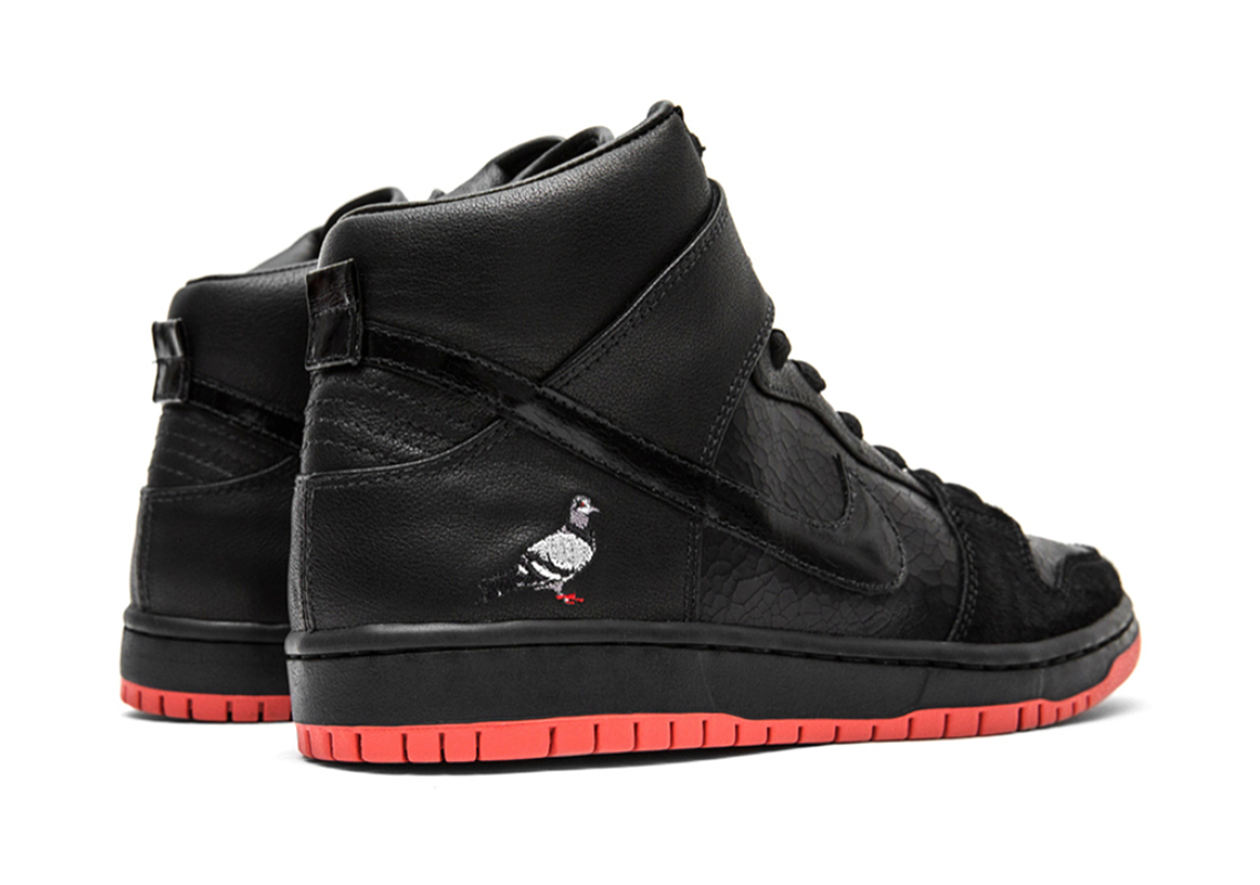 Staple Black Pigeon Dunk High