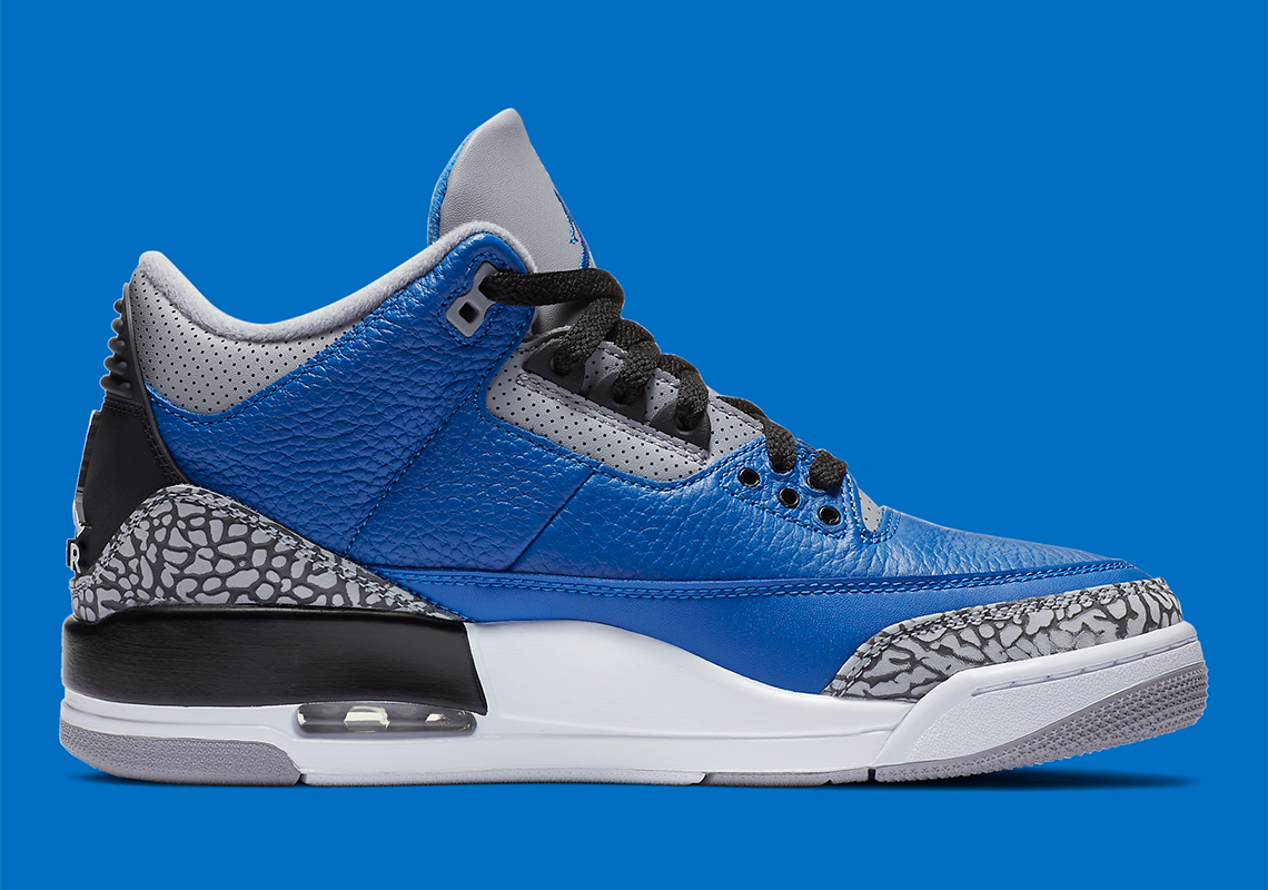 Air Jordan 3 Varsity Royal Ct8532 400 3