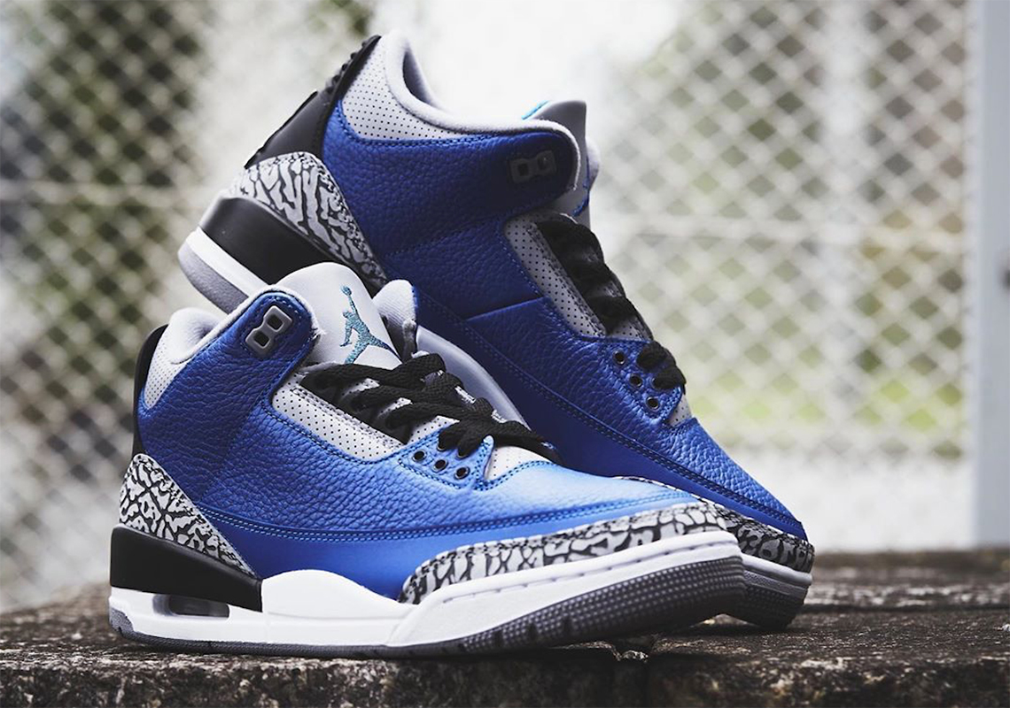 Air Jordan 3 Varsity Royal Ct8532 400 5 1