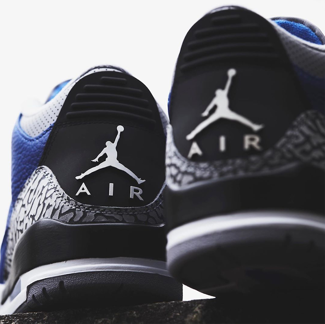 Air Jordan 3 Varsity Royal Ct8532 400 6 1