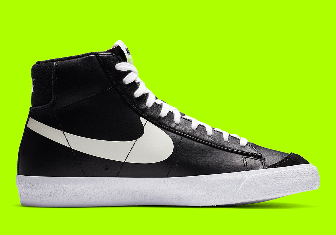 Nike Blazer Mid 77 Da4651 001 Black Volt 4