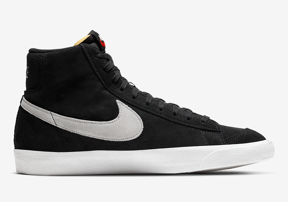 Nike Blazer Mid 77 Black Photon Dust Ci1172 002 4