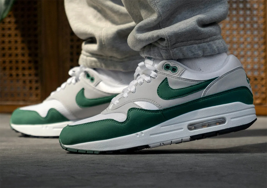 Nike Air Max 1 Evergreen Store List 3