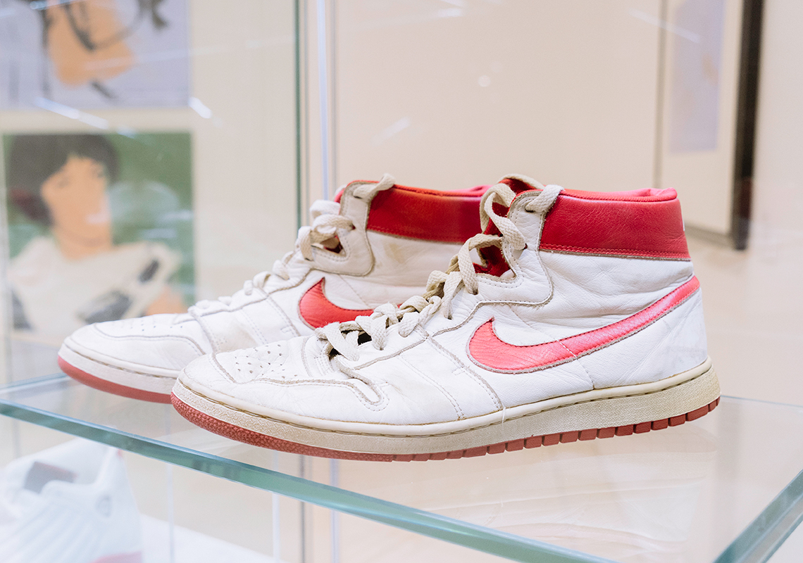 Stadium Goods Christies Original Air Auction 12 1