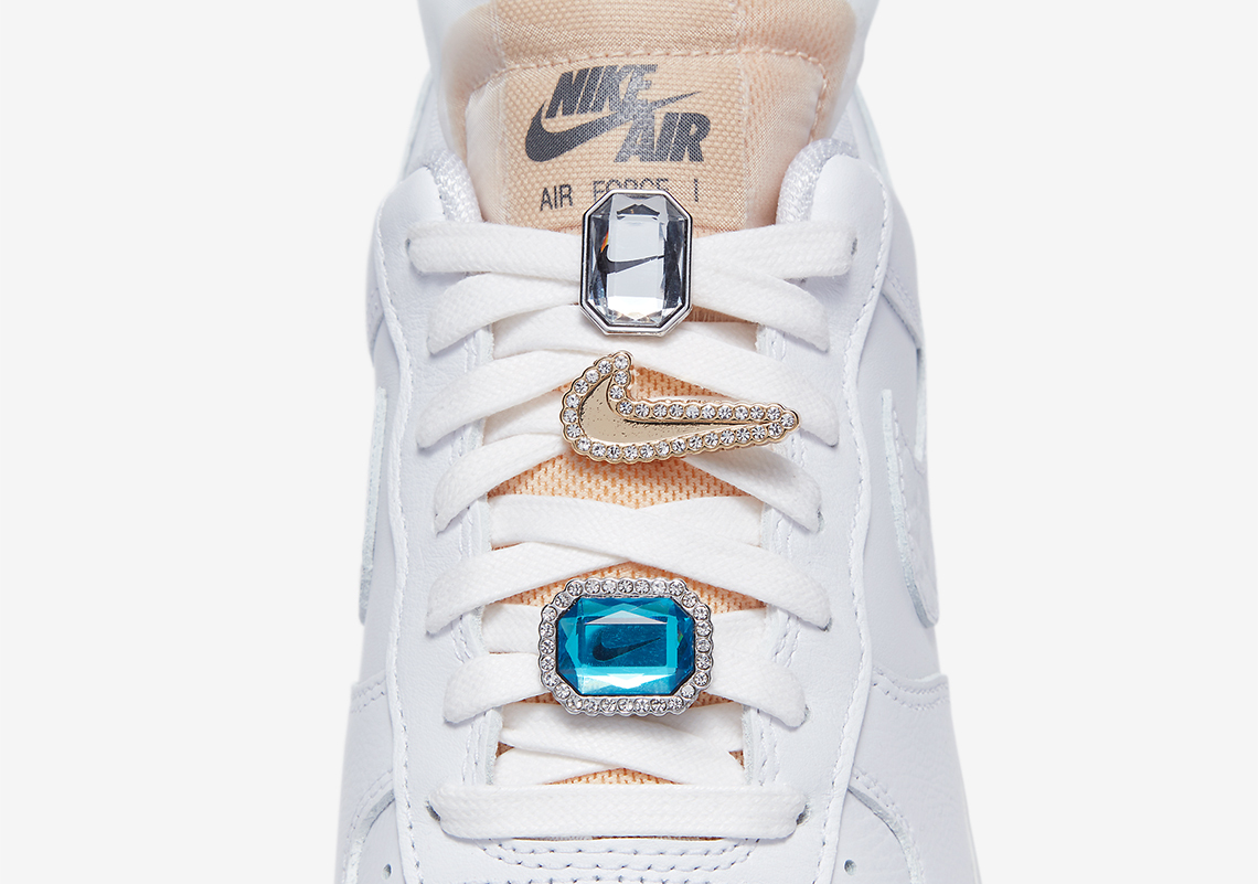 Nike Adds Some Bling To The Air Force 1 '07 LX