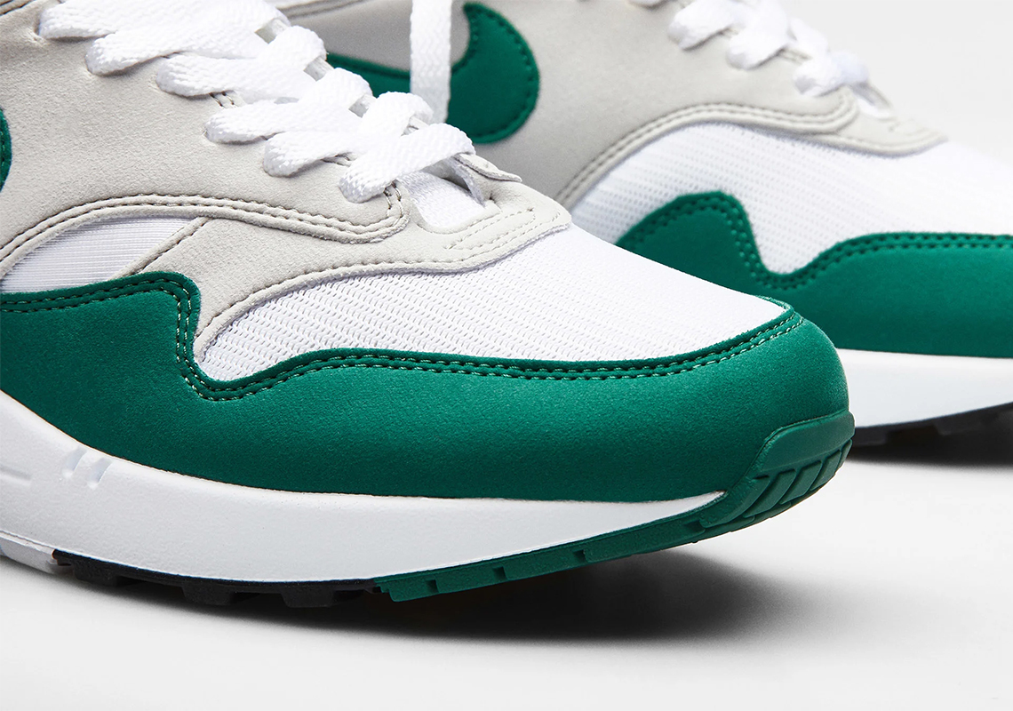 Nike Air Max 1 Evergreen Dc1454 100 Release Info 3