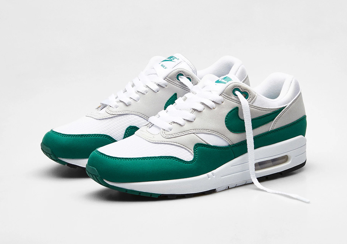 Nike Air Max 1 Evergreen Dc1454 100 Release Info 4