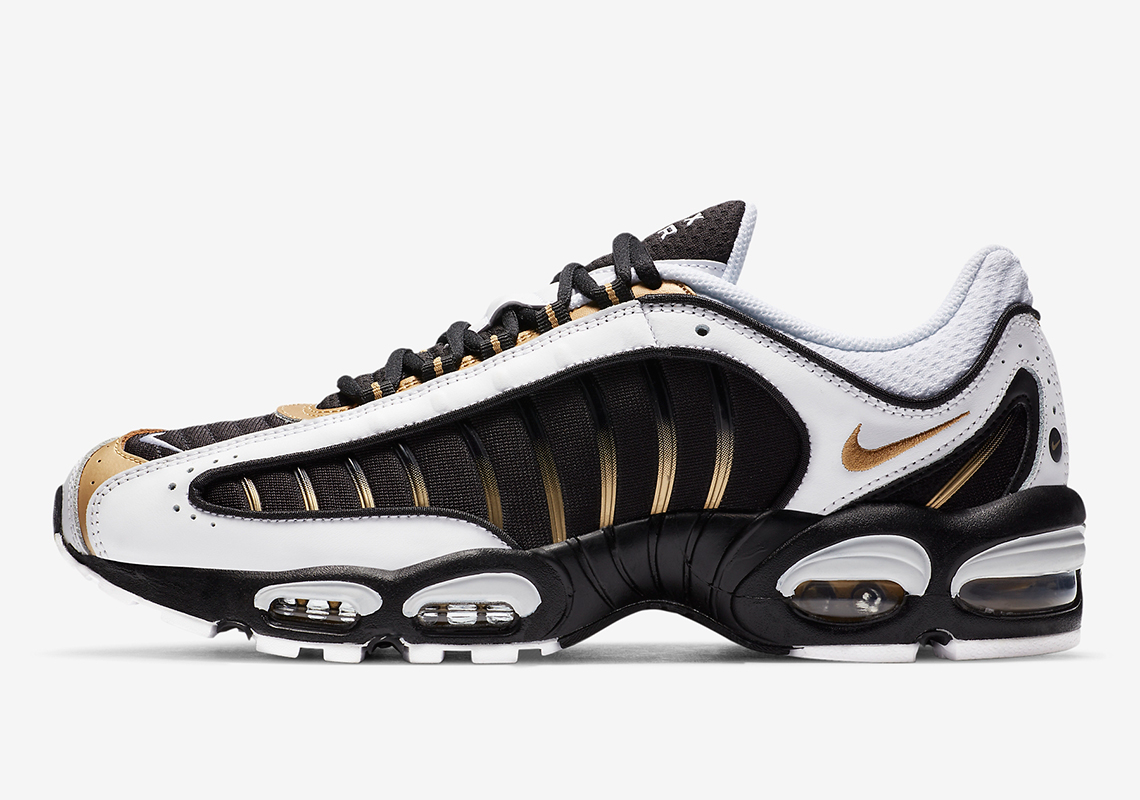 Nike Air Max Tailwind 4 Black Metallic Gold Ct1284 001 1