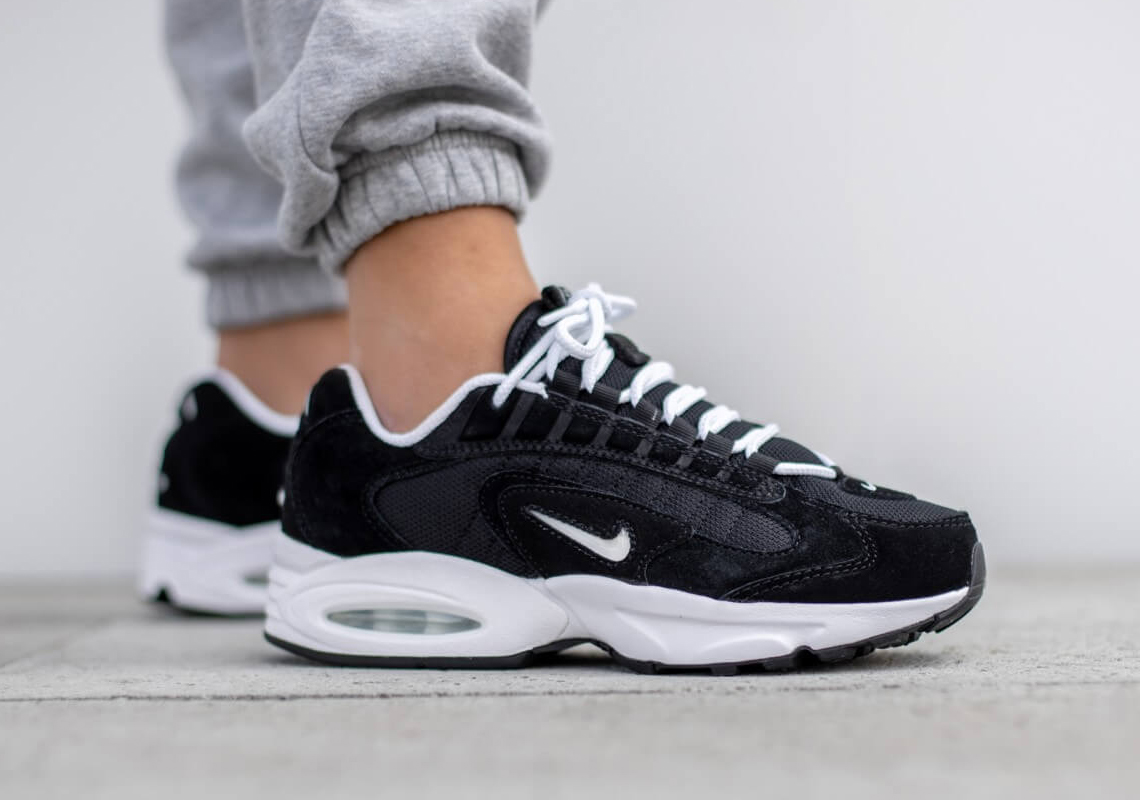 Nike Air Max Triax Le Black Ct0171 002 1