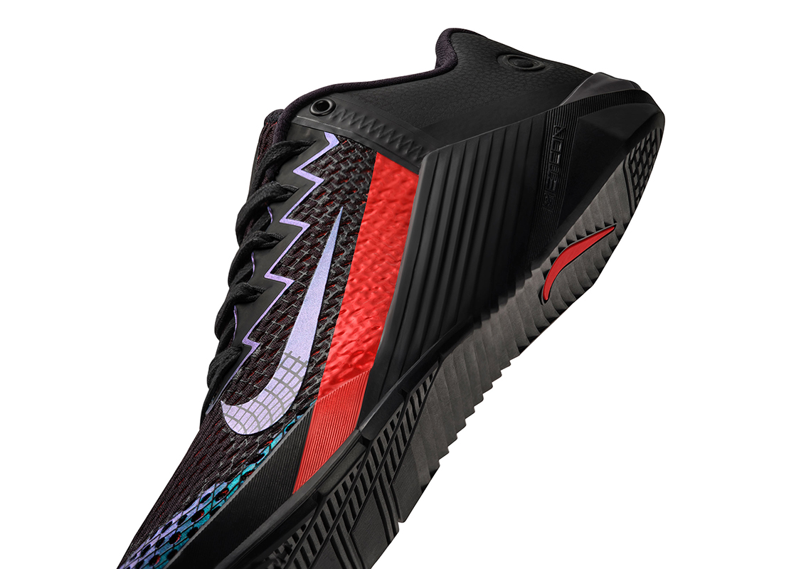 Nike Metcon 6 Black Red Blue 8