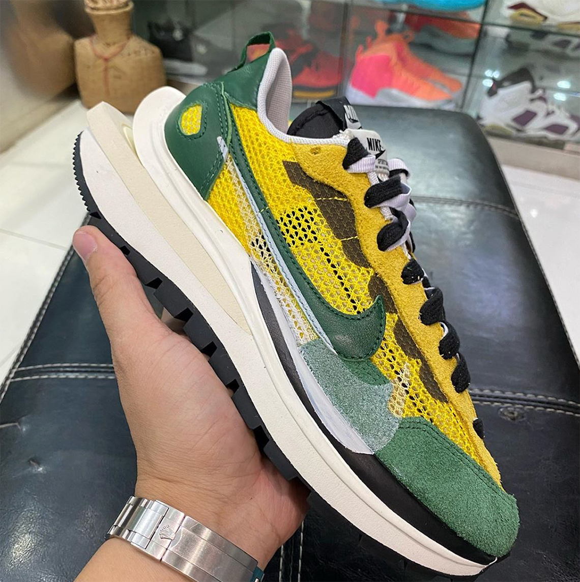 Sacai Nike Vapor Waffle Cv1363 700 1