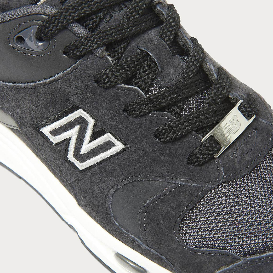 United Arrows New Balance 1700 Dark Grey 6