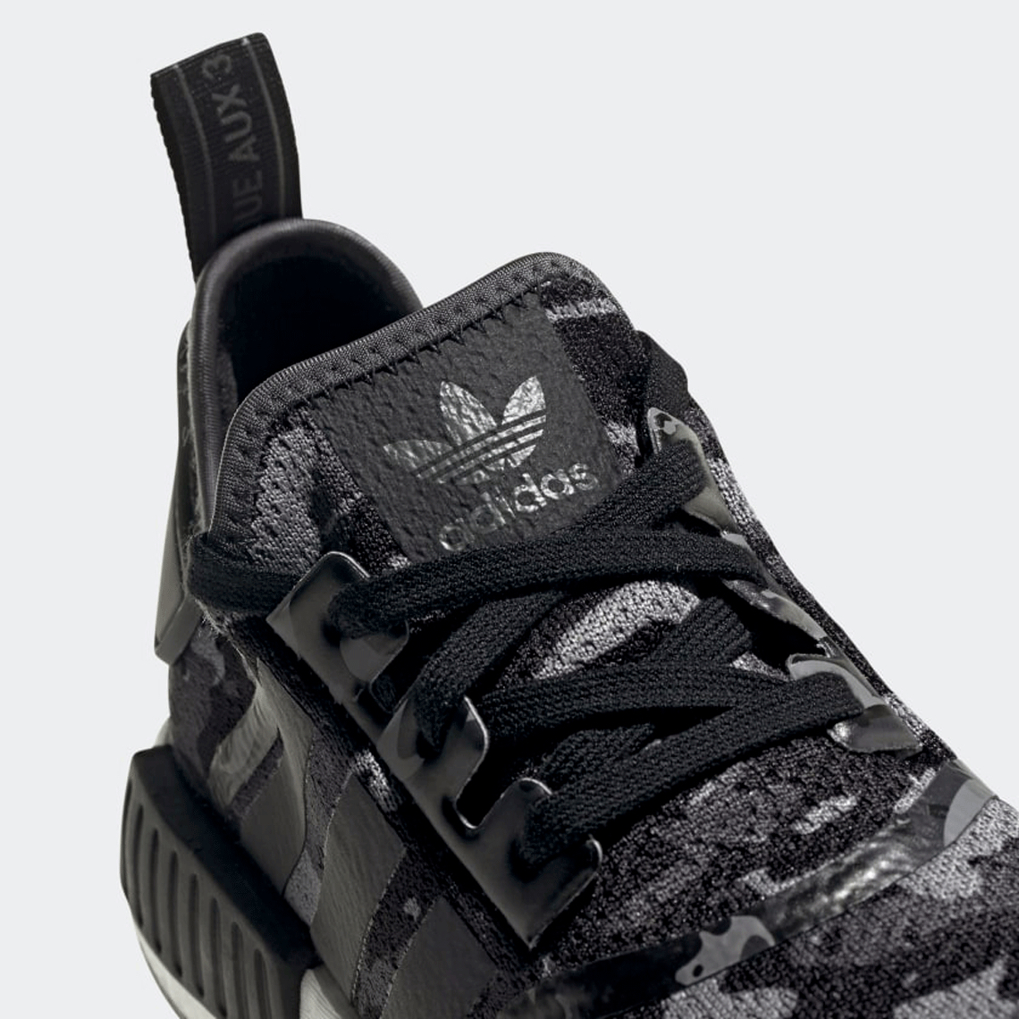 Adidas Nmd R1 Fz0077 4