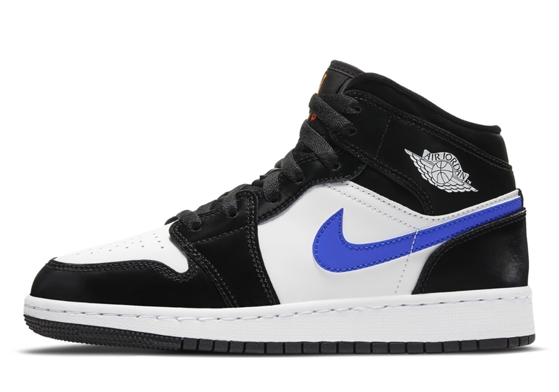 Air Jordan 1 Mid Black White Blue 4