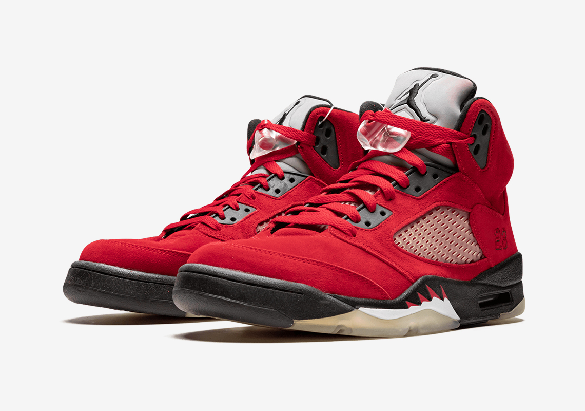 Air Jordan 5 "Raging Bull" Expected To Return Spring/Summer 2021