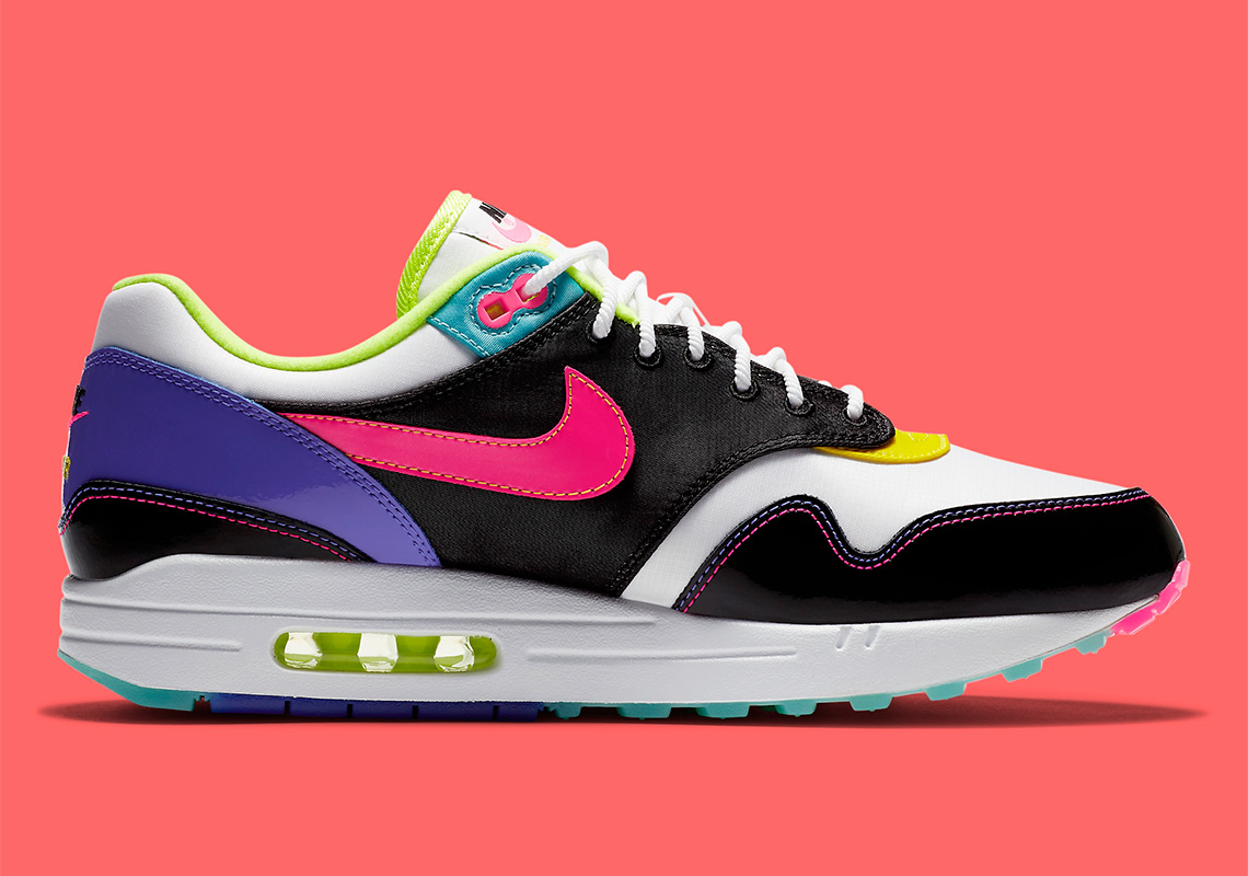 Nike Air Max 1 Hyper Pink Cz7920 001 1