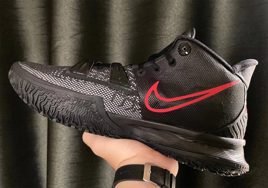 Nike Kyrie 7 Black Red 6