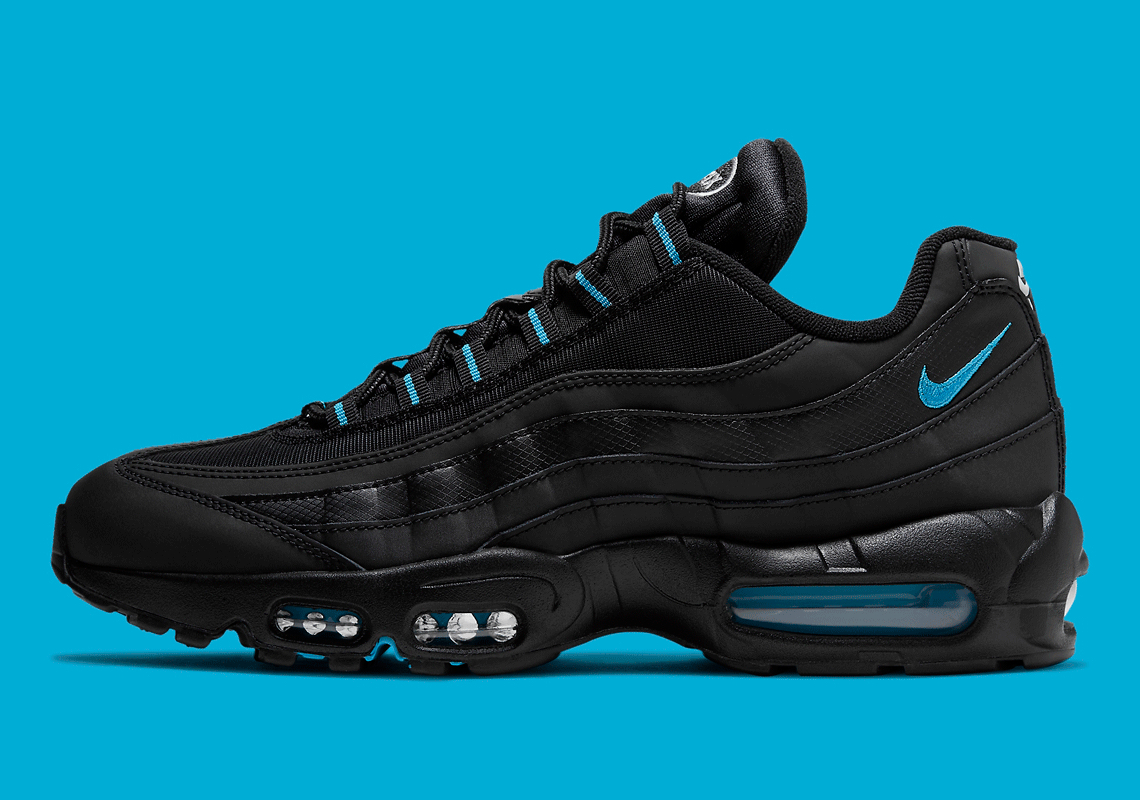 This Triple-Black Nike Air Max 95 Features Laser Blue Accents