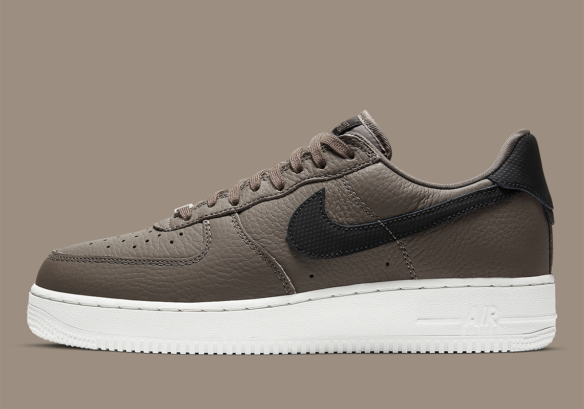 Nike Air Force 1 Craft Ridgerock Ct2317 200 1