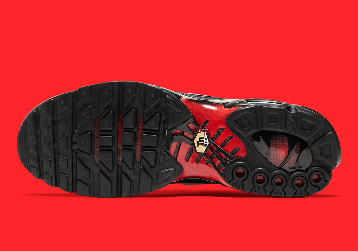 Nike Air Max Plus Deadpool Dc1936 001 4