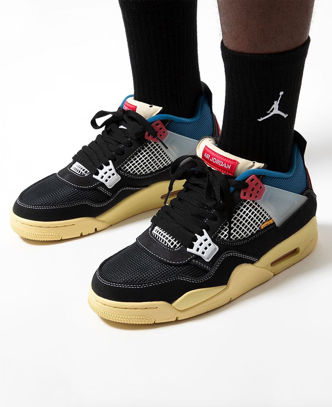 Union Jordan 4 Off Noir Store List 2