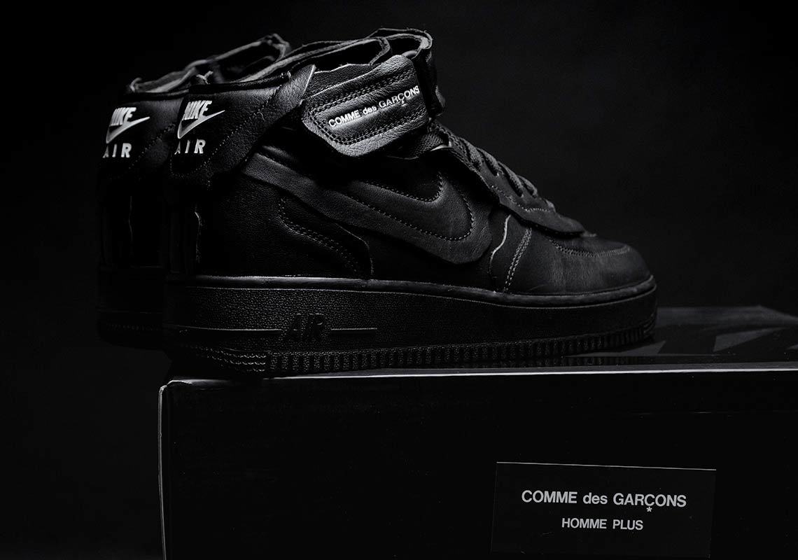 Comme Des Garcons Nike Air Force 1 Mid Black 4