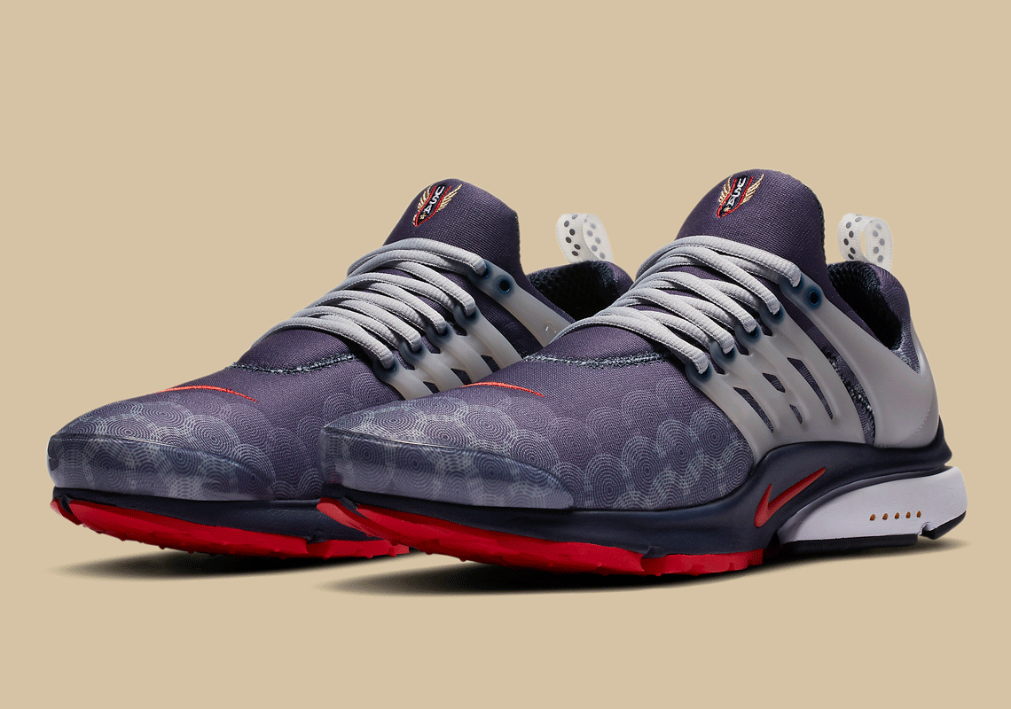 Nike Is Finally Releasing The Navy Air Presto "USA" Sample From 2000