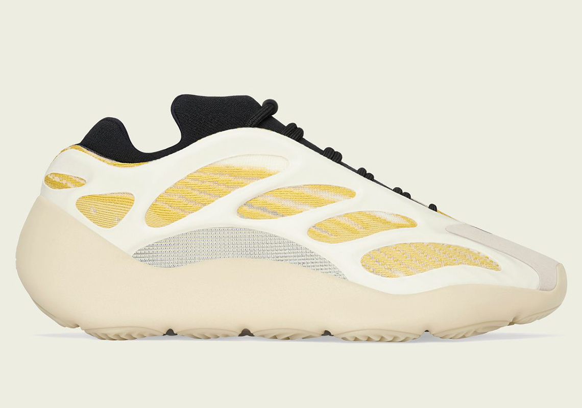 Adidas Yeezy 700 V3 Safflower G54853 0