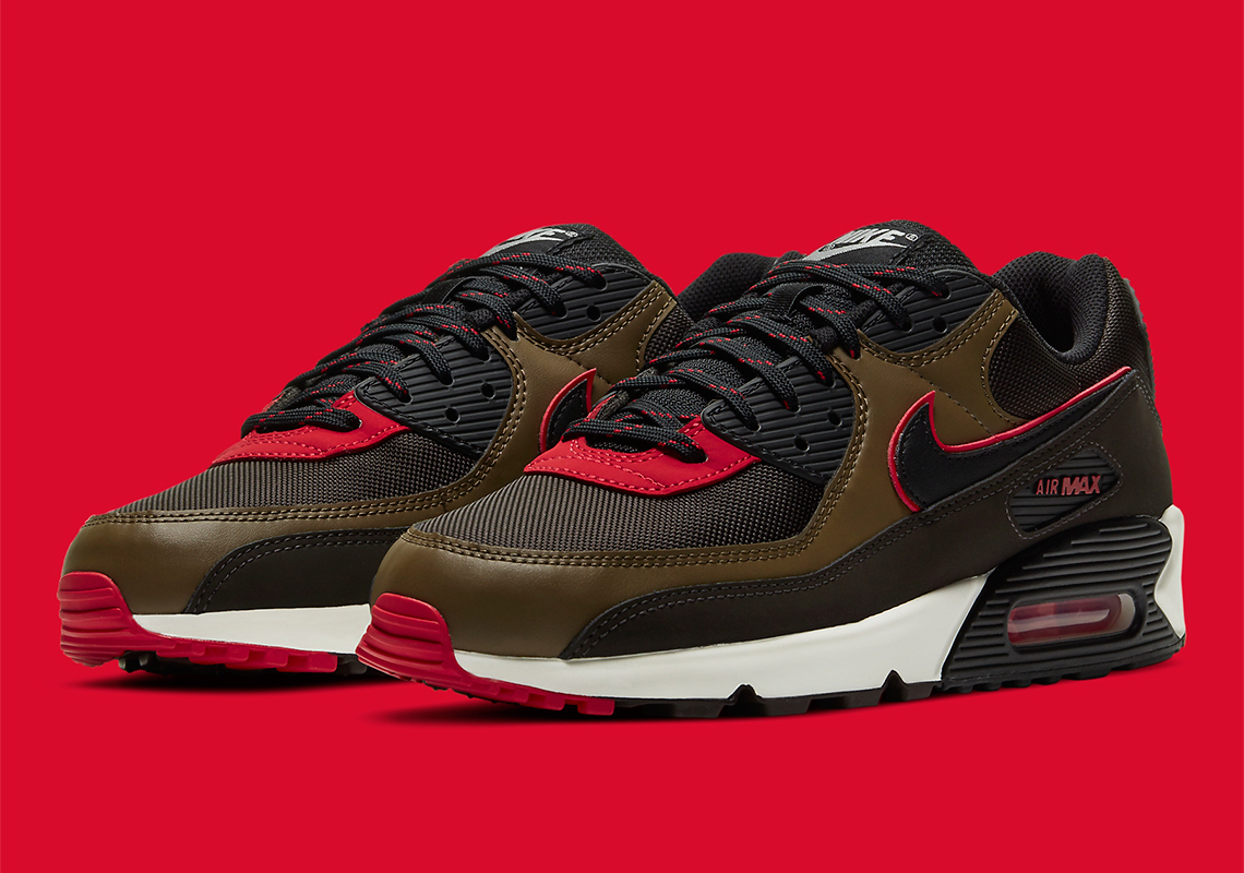 Nike's Latest Air Max 90 Couples Velvet Brown Uppers With University Red Accents