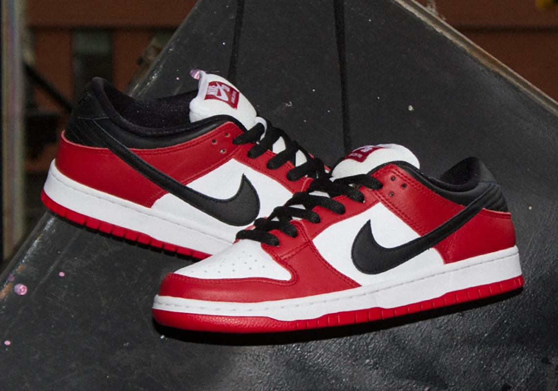 Nike SB Dunk Low "Chicago" Hitting US Skateshops