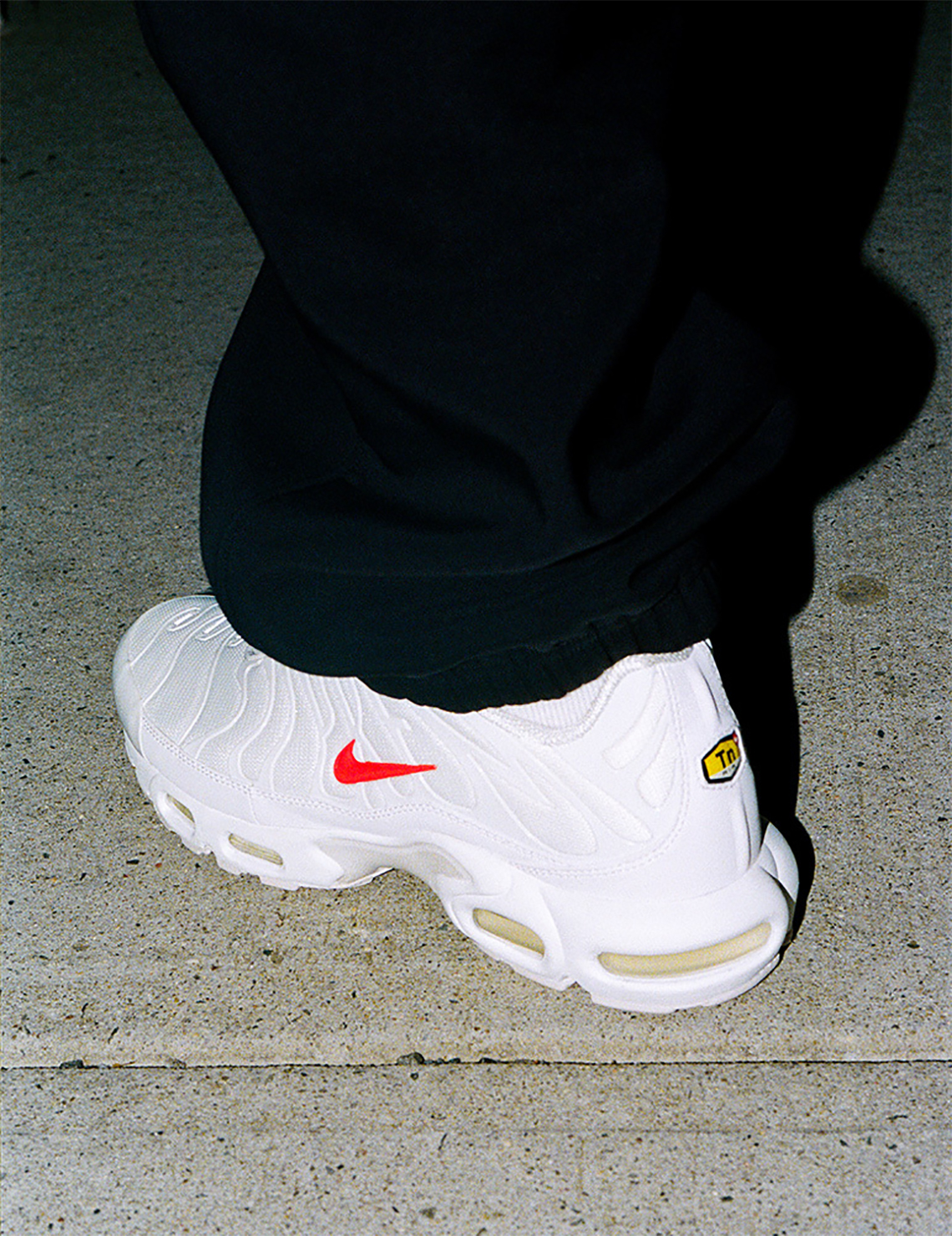 Supreme Nike Air Max Plus White Red 1