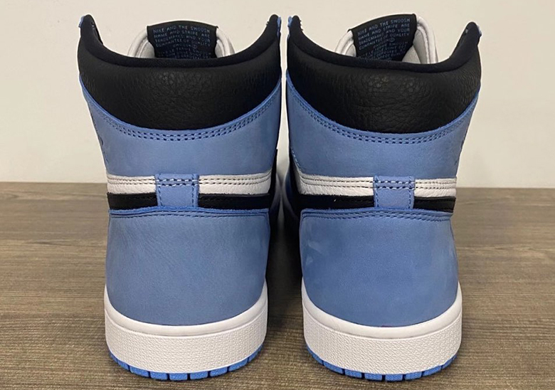 Air Jordan 1 University Blue Photos 1