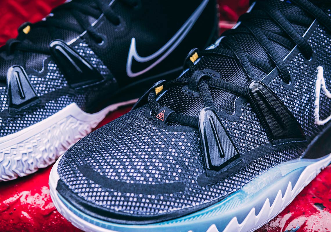 Nike Kyrie 7 Black White Beauty Shots 6