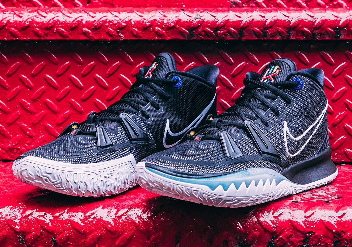 Nike Kyrie 7 Black White Beauty Shots 7