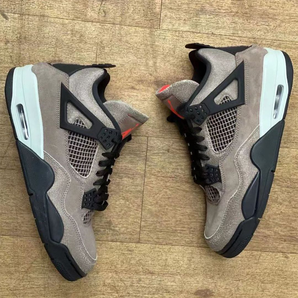 Jordan 4 Taupe Haze Db0732 200 1