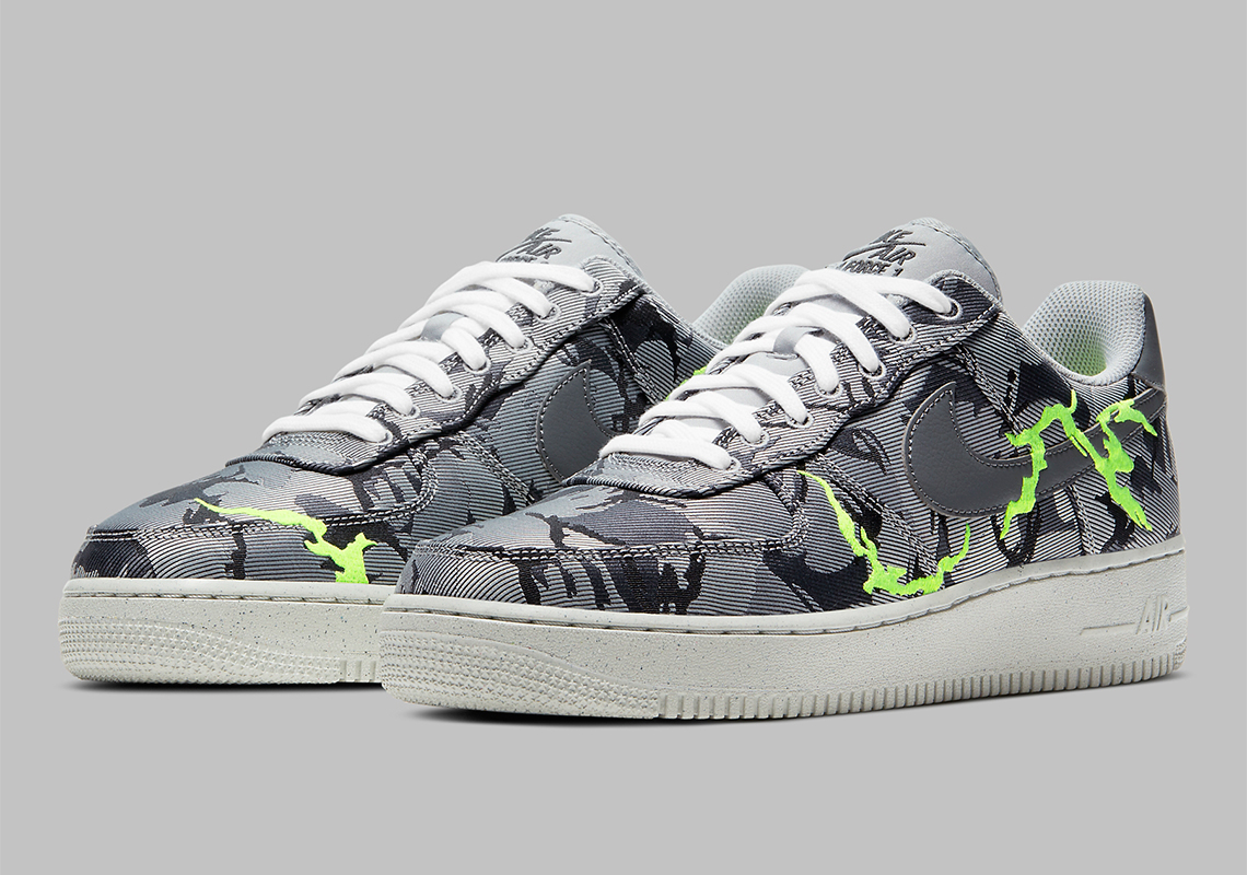 Nike Adds Camo-Style Embroidery On The Air Force 1 '07 LX