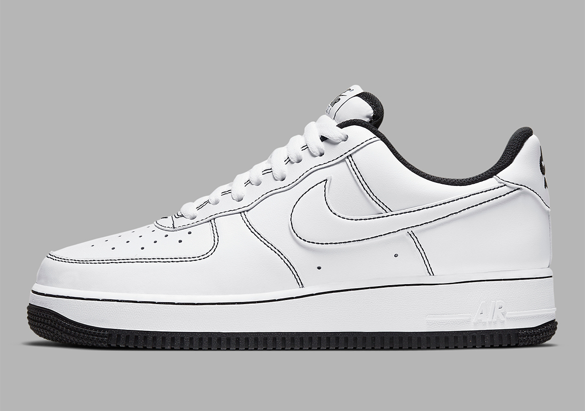 Black Contrast Stitching Covers This Simple Nike Air Force 1 Low