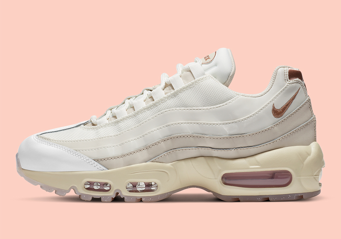 Nike Air Max 95 Womens Rose Gold Ct1897 100 3