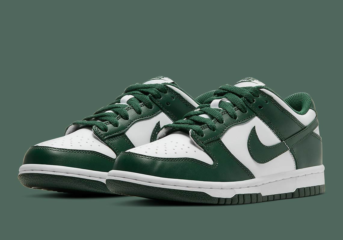 Nike Dunk Low Spartan Green Cw1590 102 2