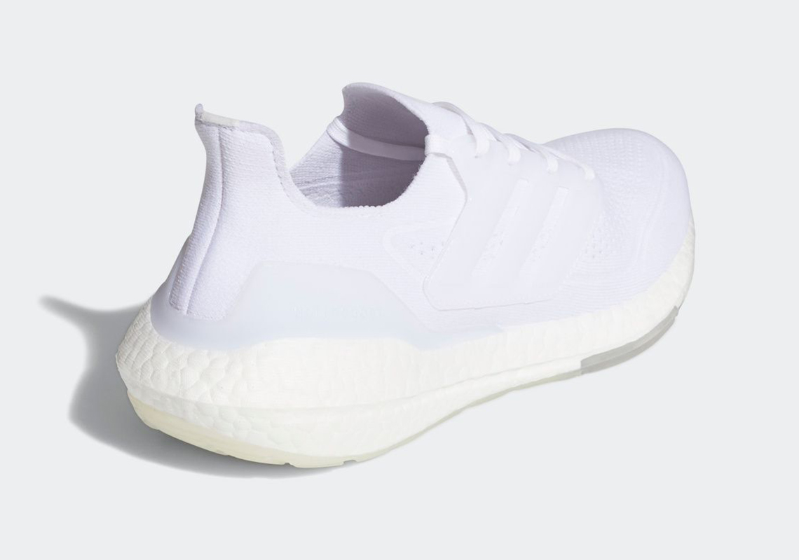 Adidas Ultraboost Triple White Fy0379 3