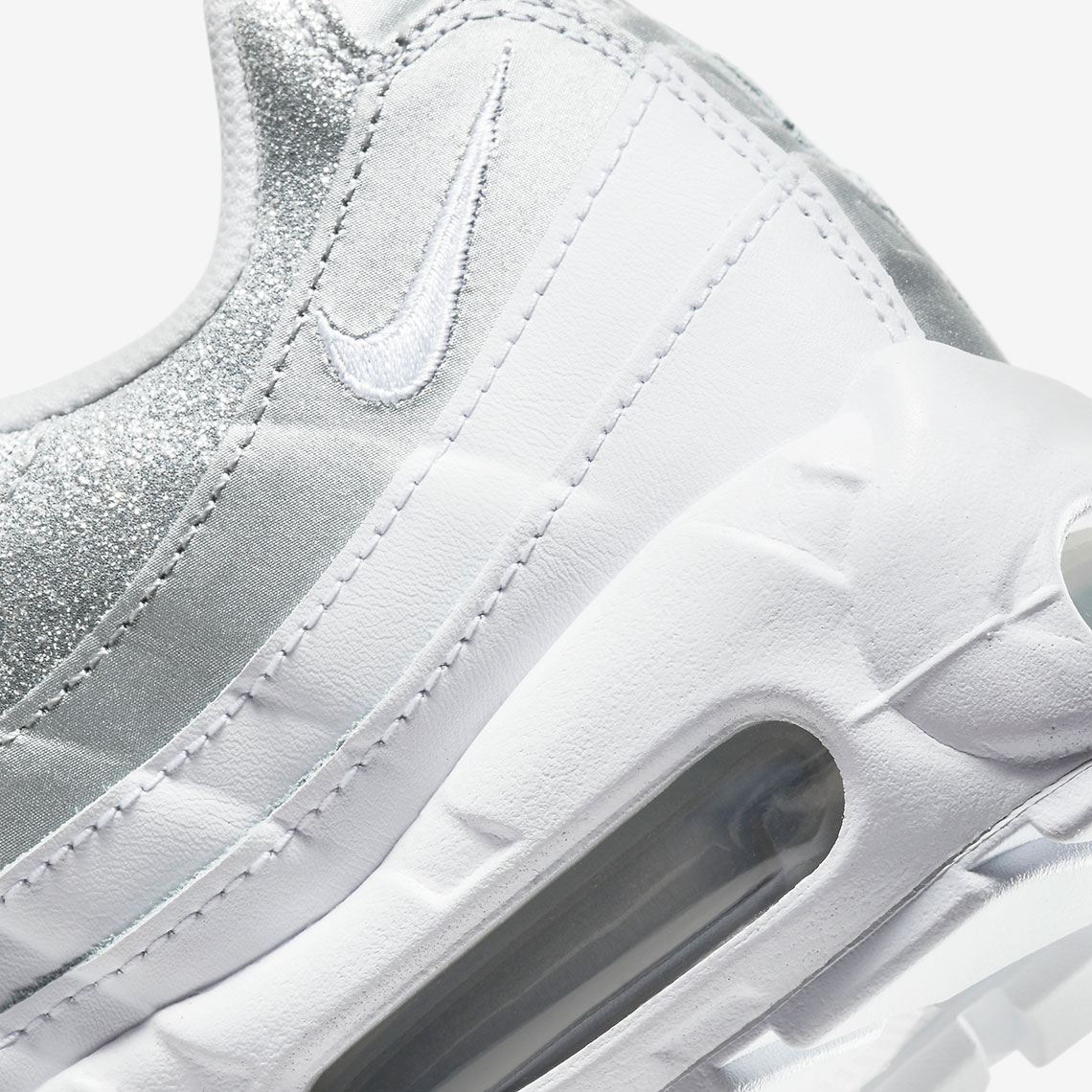 Nike Air Max 95 Wmns Silver Dh3857 100 2