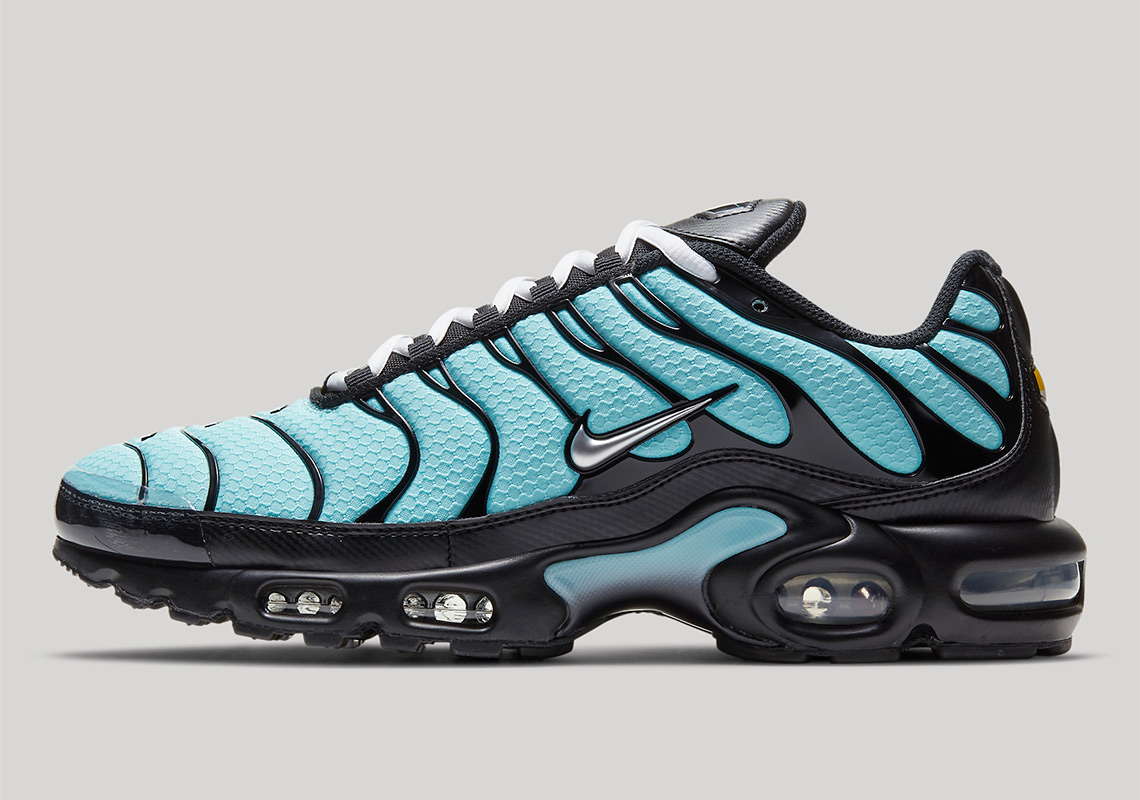 Nike Air Max Plus Tiffany Cv8838 400 1