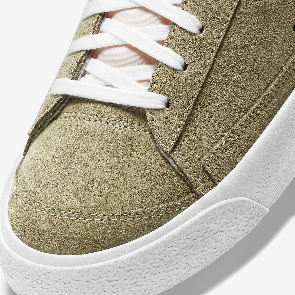 Nike Blazer Low Khaki White Da7254 200 1