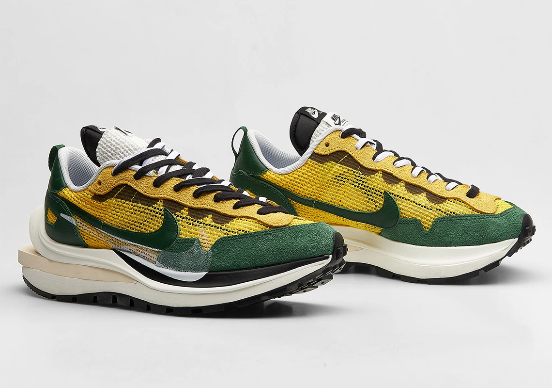 Where To Buy The sacai x Nike Vaporwaffle Tour Yellow/Gorge Green