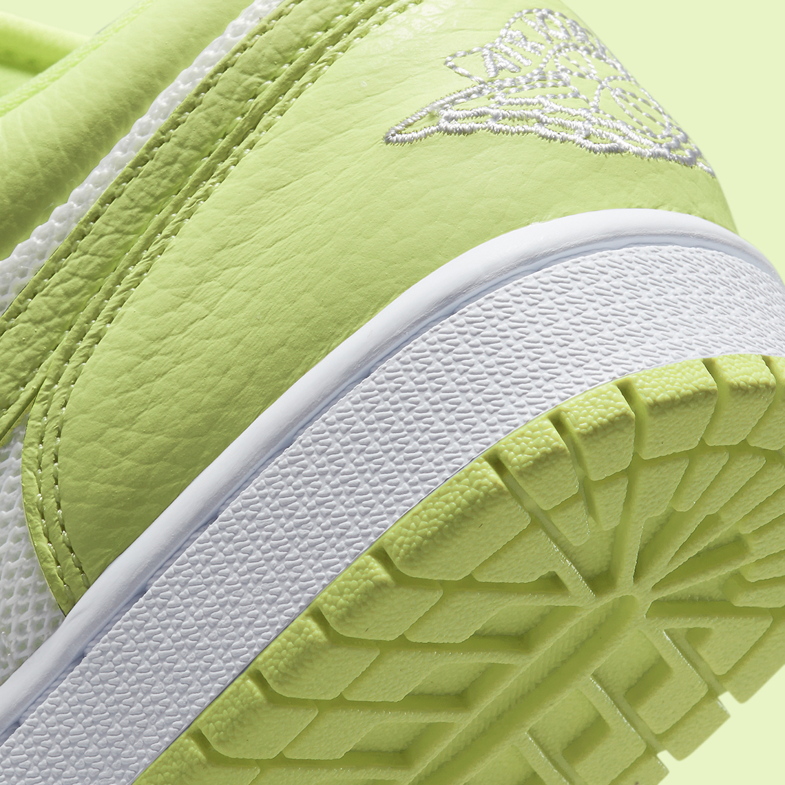 Air Jordan 1 Low Volt Dh9619 103 7