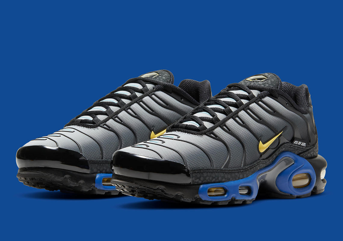 Nike Air Max Plus Kiss My Airs Dj4956 001 4