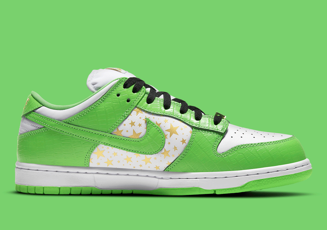 Supreme Nike Sb Dunk Low Green Dh3228 101 02