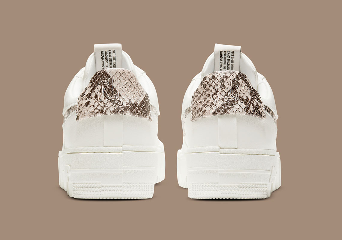 Air Force 1 Low Pixel Wmns Snakeskin Cv8481 101 1